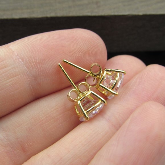 Sterling Silver Medium Size Clear CZ Gold Plated Stud Earrings Vintage - Picture 4 of 7